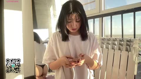 Snapshot of minnie_joy_ chatting on April 12, 2026, 12:21 pm Joy online show from April 12, 2026, 12:21 pm