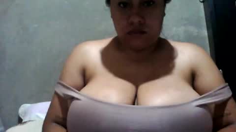 Snapshot of minnisex chatting on January 13, 2025, 8:15 pm Minni Sex online show from January 13, 2025, 8:15 pm