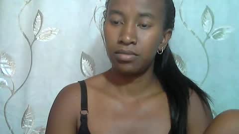 Snapshot of minouch211907 chatting on March 27, 2026, 8:26 am minouch211907 online show from March 27, 2026, 8:26 am