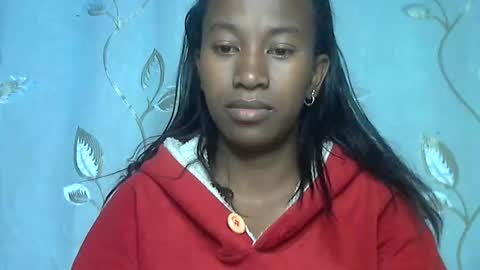 Snapshot of minouch211907 chatting on April 10, 2026, 2:28 am minouch211907 online show from April 10, 2026, 2:28 am