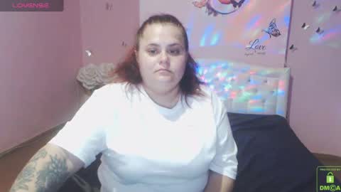 Snapshot of mira_cle_ chatting on July 16, 2026, 9:37 am mira_cle_ online show from July 16, 2026, 9:37 am