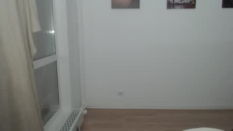 mira_g online show from February 24, 2025, 4:04 pm