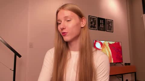 Mira online show from January 18, 2026, 1:31 am