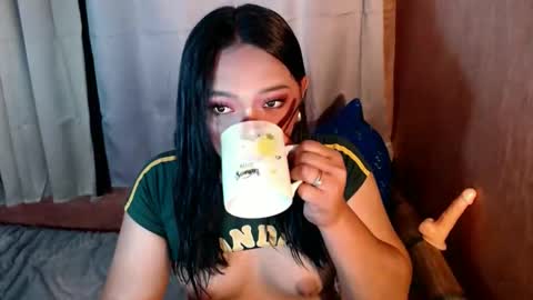 Mira Bella online show from November 11, 2025, 12:32 am