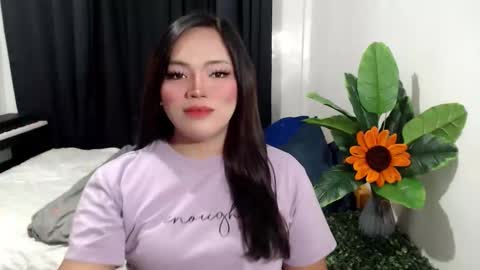 Mira Bella online show from April 10, 2026, 8:52 am