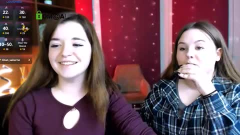 mira_lyn online show from December 2, 2025, 2:01 pm
