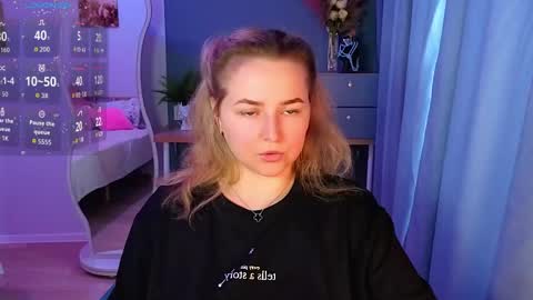 Snapshot of mira_mermayd chatting on May 8, 2026, 2:06 am Mira online show from May 8, 2026, 2:06 am