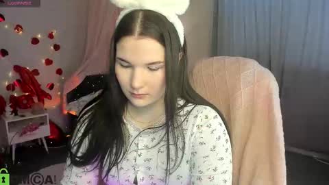 Snapshot of mira_silk chatting on February 28, 2026, 4:13 am Mira online show from February 28, 2026, 4:13 am