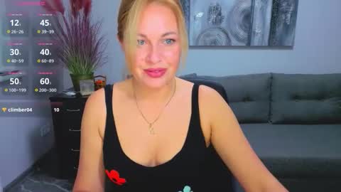 Mira online show from November 25, 2025, 1:22 pm