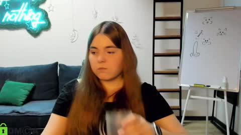 Snapshot of miraa_bloom chatting on January 12, 2026, 2:22 pm miraa_bloom online show from January 12, 2026, 2:22 pm