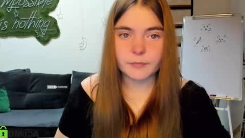 Snapshot of miraa_bloom chatting on January 18, 2026, 2:21 pm miraa_bloom online show from January 18, 2026, 2:21 pm