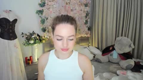 Emma online show from November 7, 2025, 4:07 pm