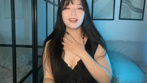 mirafloat online show from November 30, 2025, 12:09 pm