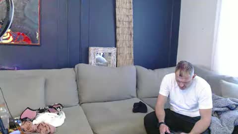 Mia Mirage online show from October 28, 2025, 3:36 pm