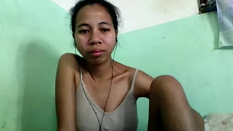 mirah881 online show from November 12, 2025, 4:07 pm