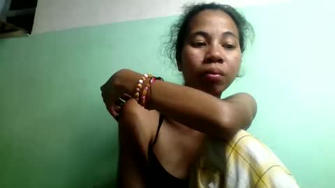 mirah881 online show from December 14, 2025, 8:35 pm