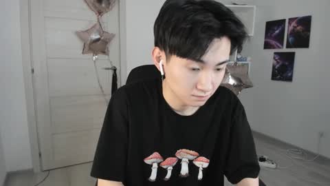              online show from January 22, 2025, 4:44 am