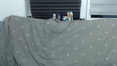              online show from February 23, 2025, 9:37 pm