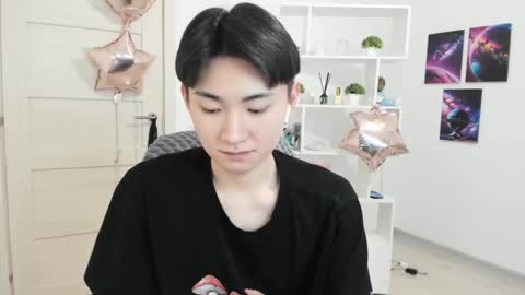              online show from February 26, 2025, 4:58 am