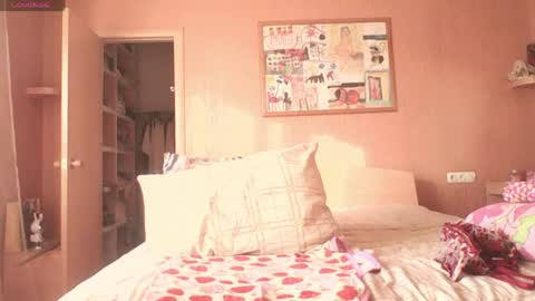 Snapshot of miranda_robinson chatting on May 17, 2026, 12:08 am Miranda online show from May 17, 2026, 12:08 am
