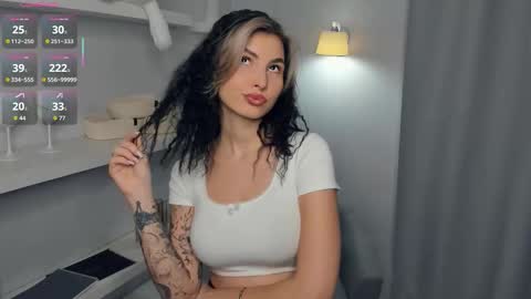 My name is Adele online show from November 14, 2025, 7:40 am