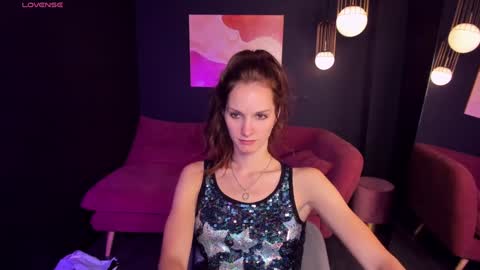 Snapshot of mirandaglow chatting on December 20, 2024, 8:49 am Miranda online show from December 20, 2024, 8:49 am