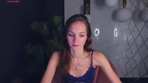 Snapshot of mirandaglow chatting on December 24, 2024, 12:00 pm Miranda online show from December 24, 2024, 12:00 pm