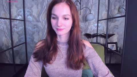 Snapshot of mirandaglow chatting on February 7, 2025, 5:52 am Miranda online show from February 7, 2025, 5:52 am