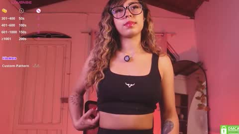 MIRANDA HERNANDEZ online show from March 27, 2026, 4:29 am