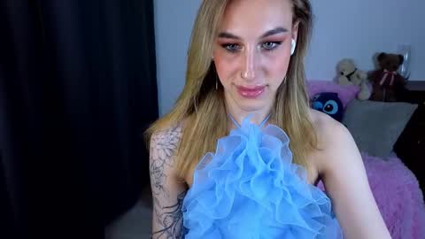 Snapshot of miraraid chatting on September 10, 2025, 4:40 pm miraraid online show from September 10, 2025, 4:40 pm