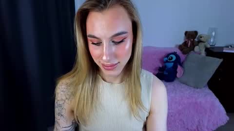 Snapshot of miraraid chatting on September 20, 2025, 4:35 am miraraid online show from September 20, 2025, 4:35 am