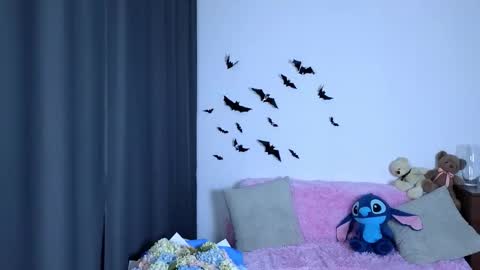 Snapshot of miraraid chatting on November 18, 2025, 7:24 am miraraid online show from November 18, 2025, 7:24 am