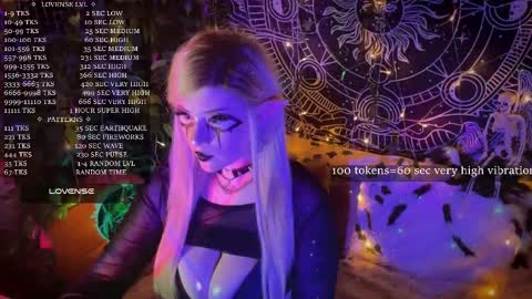 Snapshot of mirareed chatting on October 7, 2025, 1:47 am mirareed online show from October 7, 2025, 1:47 am