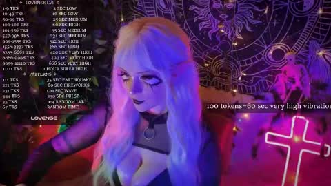 Snapshot of mirareed chatting on November 6, 2025, 3:29 am mirareed online show from November 6, 2025, 3:29 am