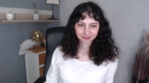 Mira online show from March 4, 2026, 6:52 am