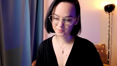 Snapshot of miraskyy chatting on November 18, 2025, 4:22 pm MiraSkyy online show from November 18, 2025, 4:22 pm