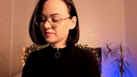 Snapshot of miraskyy chatting on December 1, 2025, 7:41 pm MiraSkyy online show from December 1, 2025, 7:41 pm