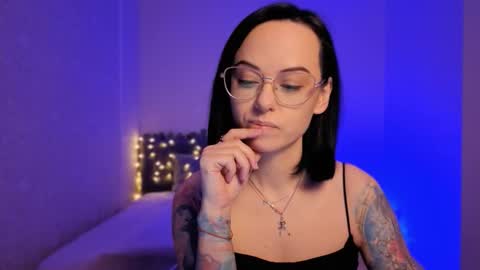 Snapshot of miraskyy chatting on March 4, 2026, 9:32 pm MiraSkyy online show from March 4, 2026, 9:32 pm