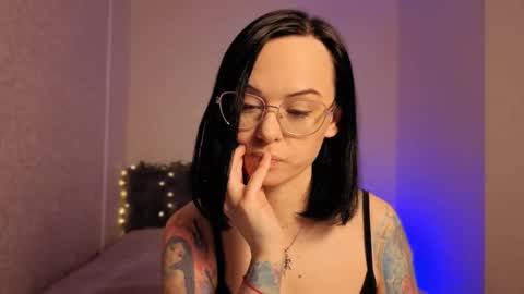 MiraSkyy online show from March 24, 2026, 2:00 pm