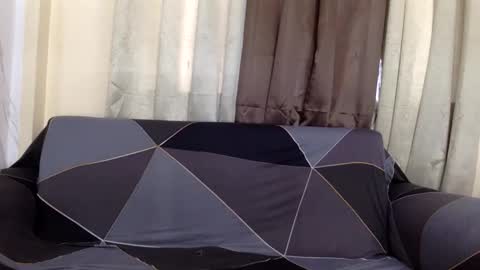 Snapshot of mireill_sex chatting on April 1, 2026, 5:08 am mireill_sex online show from April 1, 2026, 5:08 am