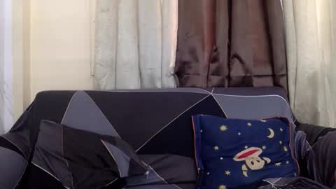 Snapshot of mireill_sex chatting on May 11, 2026, 4:40 am mireill_sex online show from May 11, 2026, 4:40 am