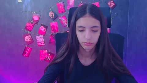 Snapshot of miri_miss chatting on May 11, 2026, 4:04 pm Miri online show from May 11, 2026, 4:04 pm
