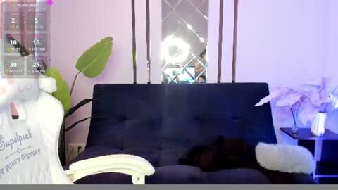 Snapshot of mirra_kiss chatting on June 10, 2026, 2:56 am Mirra online show from June 10, 2026, 2:56 am