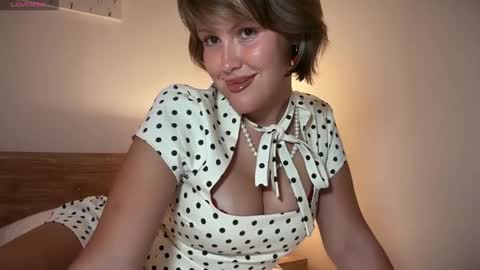 Snapshot of mirrorofsoul chatting on February 9, 2026, 1:15 pm Shelley online show from February 9, 2026, 1:15 pm