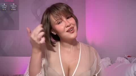 Snapshot of mirrorofsoul chatting on April 1, 2026, 5:19 am Shelley online show from April 1, 2026, 5:19 am