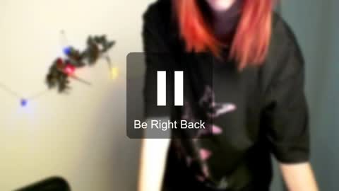 misaki_chan_ online show from May 31, 2026, 6:09 pm