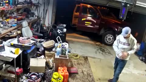 Snapshot of mischeifandpleasure chatting on November 2, 2025, 2:14 am MischiefAndPleasure online show from November 2, 2025, 2:14 am