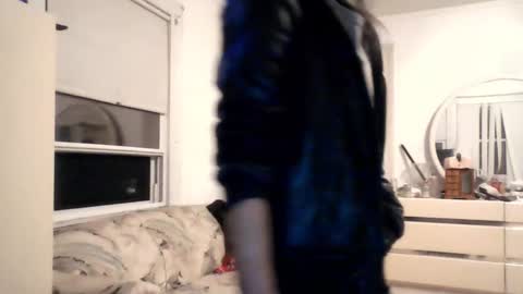 miseric online show from March 4, 2025, 2:06 am