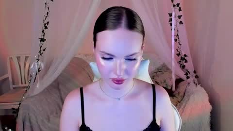 Misha online show from September 18, 2025, 3:14 pm