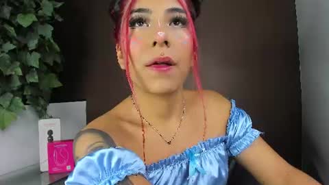 Snapshot of miss___allison chatting on June 26, 2026, 11:03 am Allison online show from June 26, 2026, 11:03 am